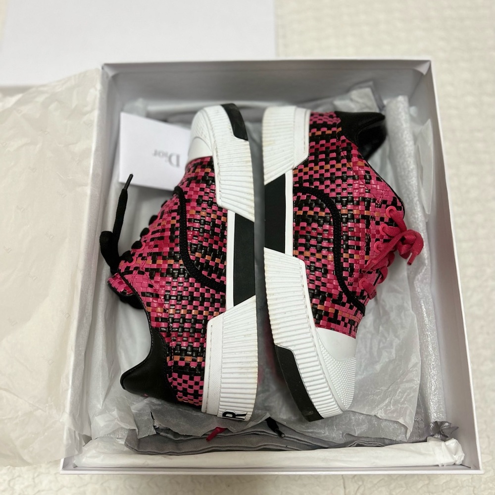 Christian Dior sneakers size 37 ( US 7)